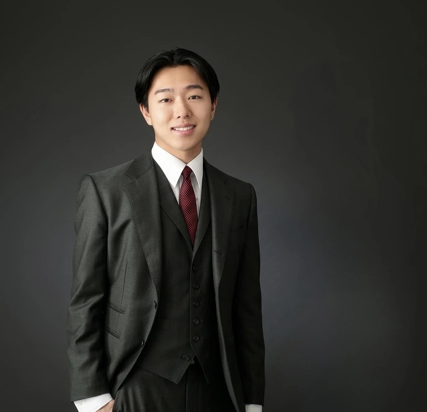 Oswell Taiga Sakaguchi